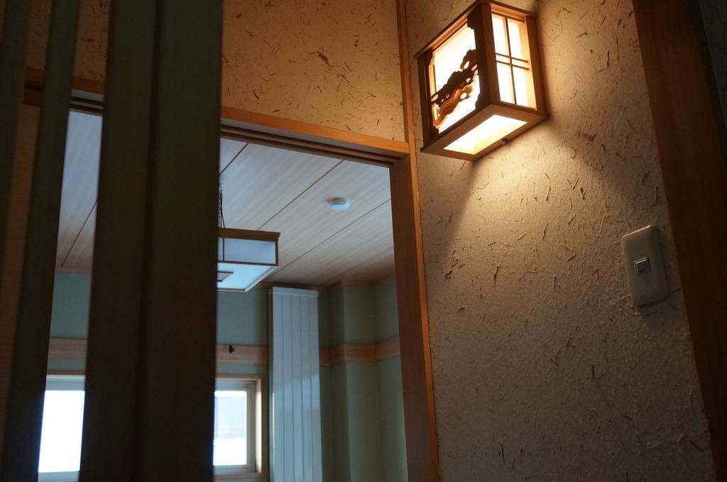 Otaru Ekimae Guest House Ito Zimmer foto
